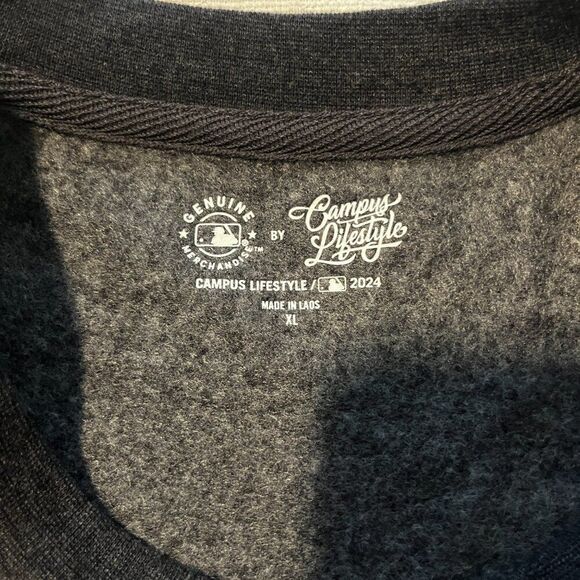 NEW Women's Houston Astros Sweater XL NWT - Picture 6 of 11